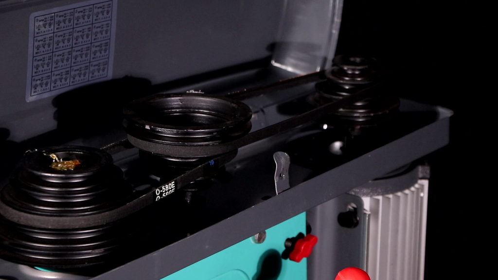 Сверлильный станок AURA CM-1516/220 (10151610)