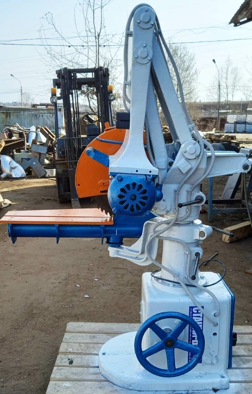 Торцовочный станок ЦМЭ-3Б б/у