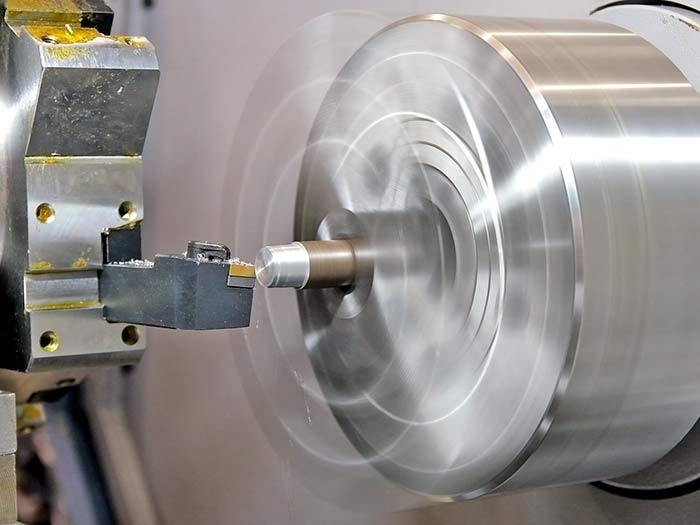 Токарный станок с ЧПУ Siemens 808D CK6140/750 с плоской станиной