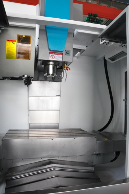 Фрезерный станок 3-х осевой MetalCraft VMC855 с ЧПУ Fanuc 0i Mf(5) Plus (VMC855.F.11/15.10.20.P)