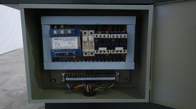 Универсальный заточной станок IRONMAC 300