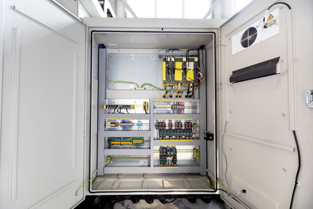 Портальный фрезерный центр SPITZEN SMG-4116