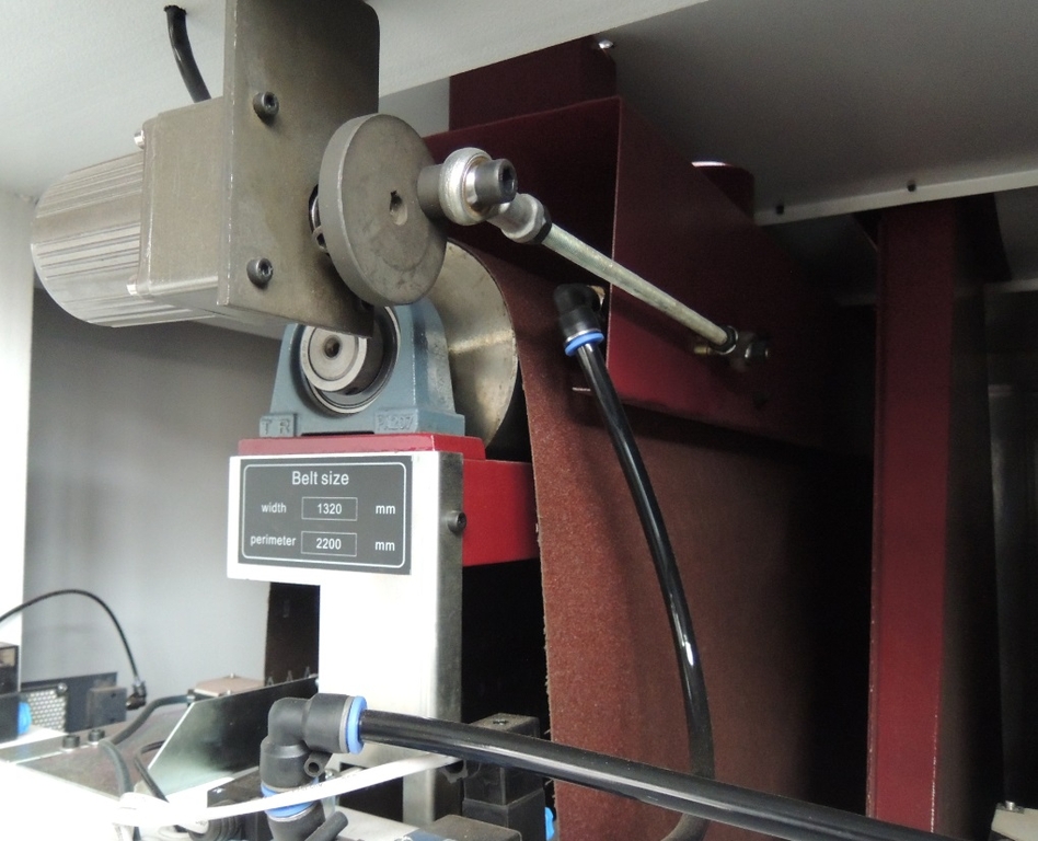 Шлифовально-калибровальные станки со строгальным валом ALTESA Leviga Nova FRC