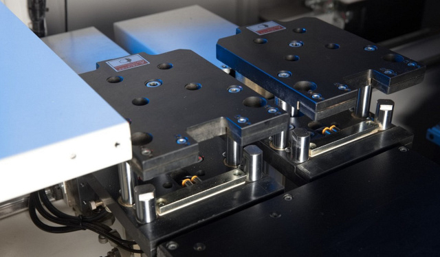 Сверлильно-фрезерный центр с ЧПУ Beaver SWIFT Turbo 1200-2HCA