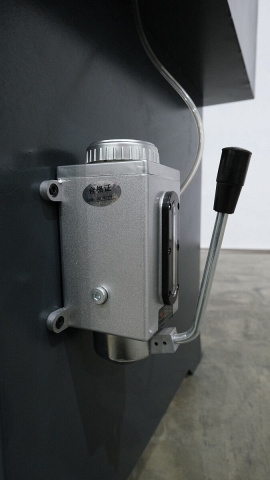 Универсальный заточной станок IRONMAC 300