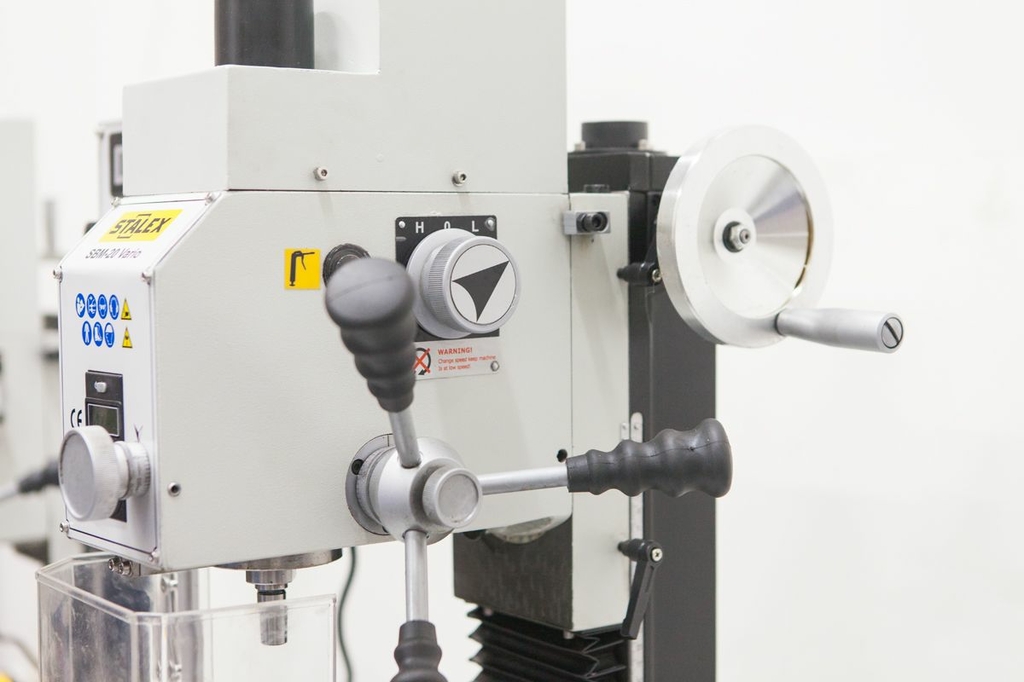 Фрезерно сверлильный станок Stalex SBM 20