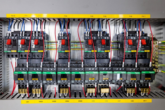 Портальный фрезерный центр SPITZEN SMG-4116