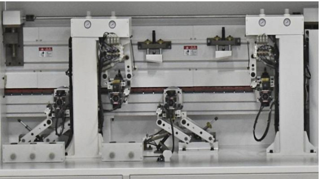 Кромкооблицовочный станок с возвратным конвейером Filato 8001UHQLMS-2 INDUSTRIAL