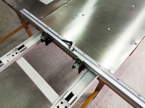 Многофункциональная пила DELTAMACHINERY DM-10 универсальная