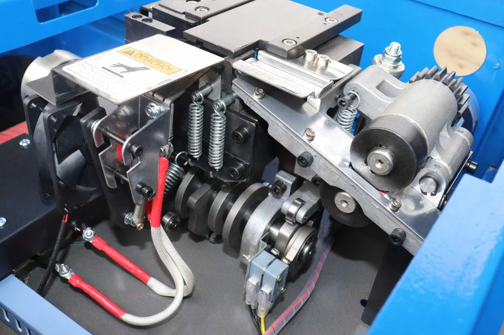 Полуавтоматическая стреппинг-машина DELTAMACHINERY DM SM-201