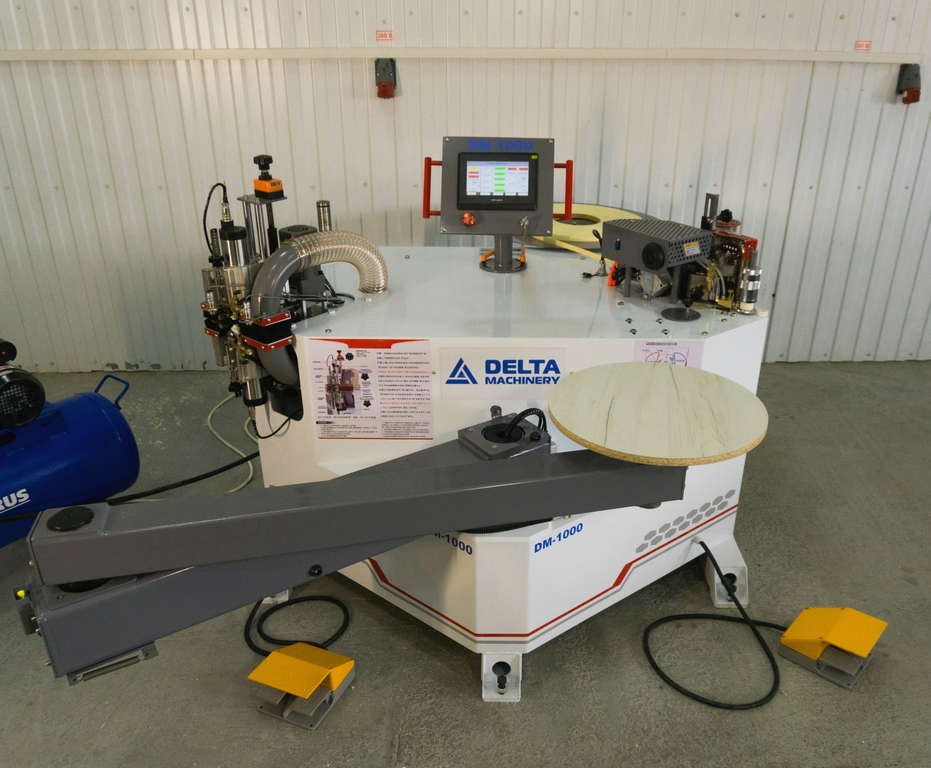 Кромкооблицовочный станок DELTAMACHINERY DM-1000