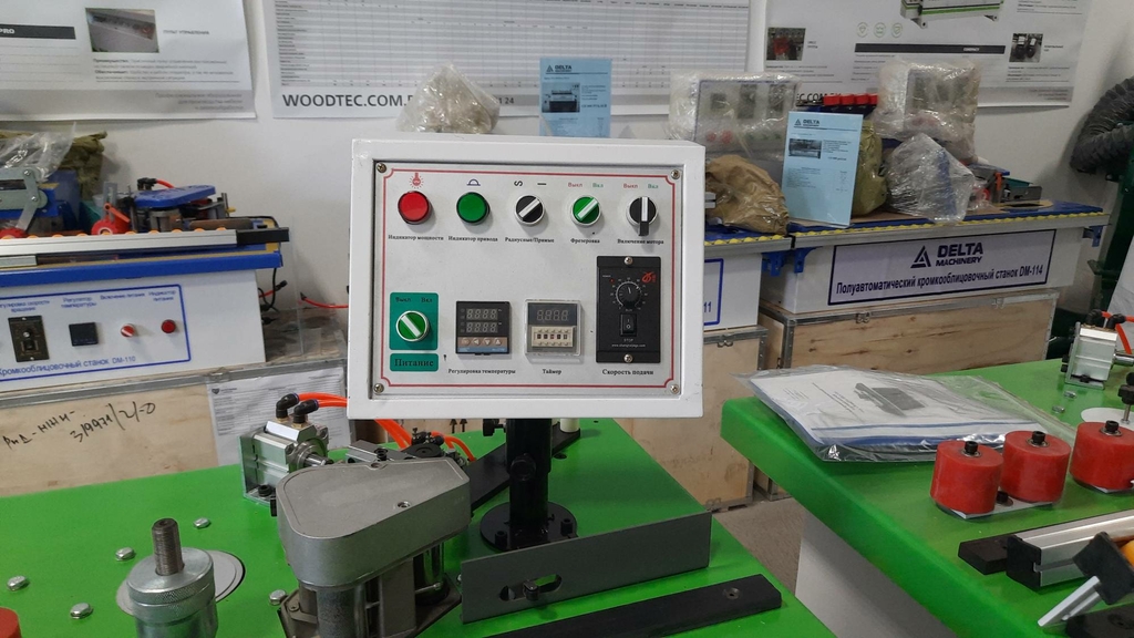 Кромкооблицовочный станок DELTAMACHINERY DM-112