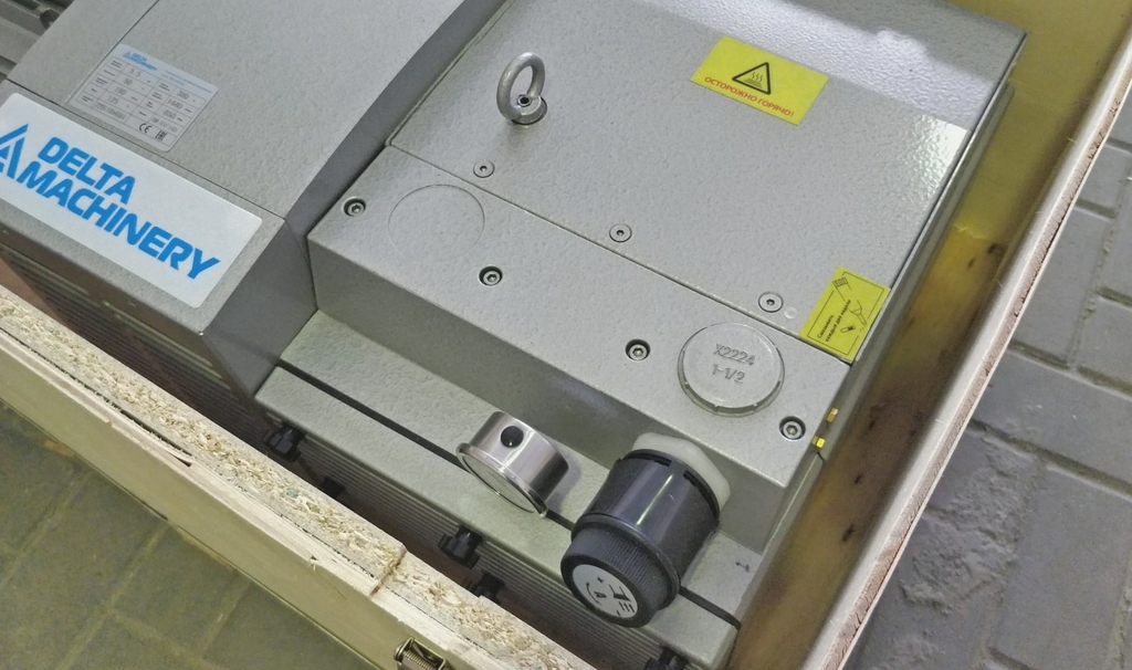 Роторно-пластинчатый вакуумный насос DELTAMACHINERY DM-KVF-160