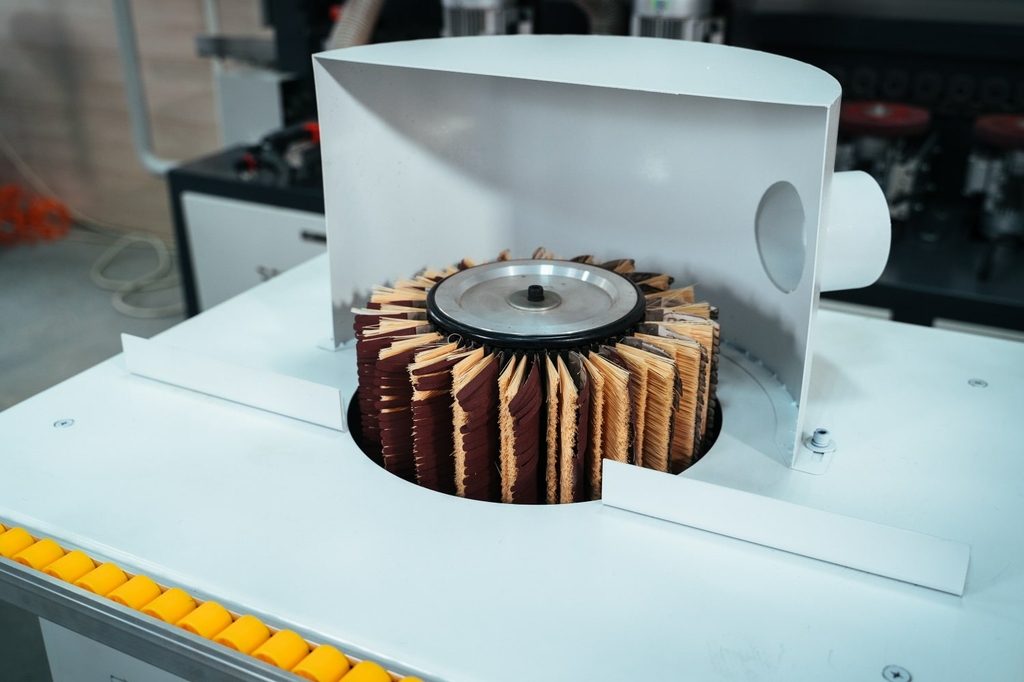 Щеточно-шлифовальный станок DELTAMACHINERY DM-S3-1