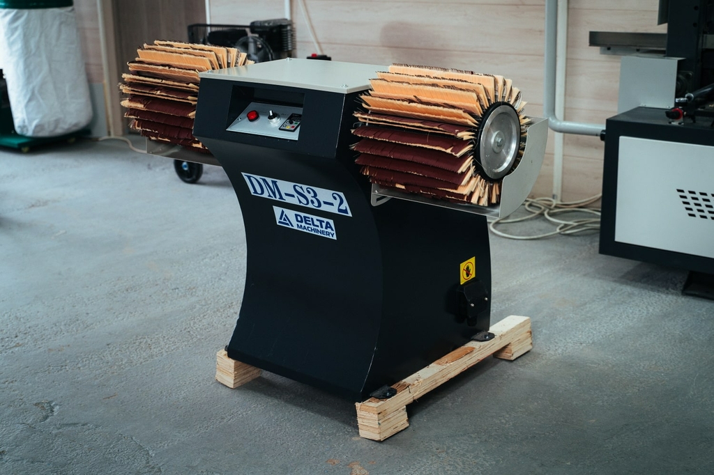 Щеточно-шлифовальный станок DELTAMACHINERY DM-S3-2