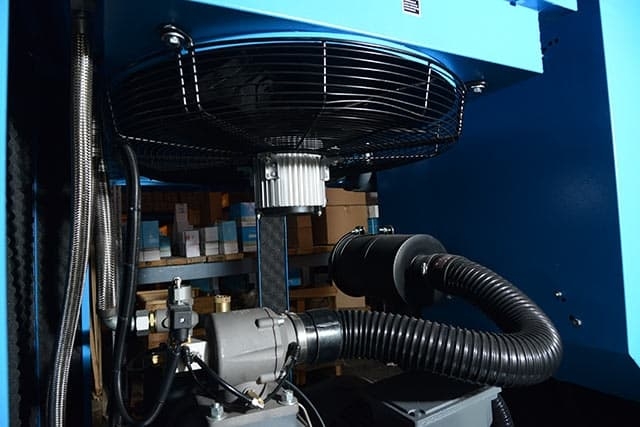 Винтовой компрессор с частотным преобразователем Dali DL-7,5/8-GF