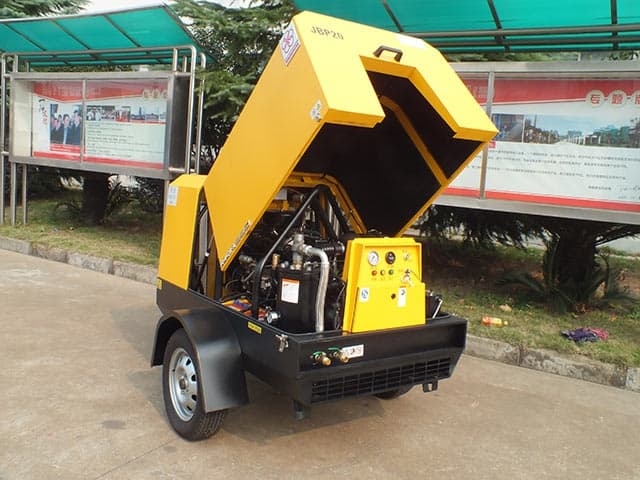 Передвижной винтовой компрессор (дизельный) Dali DLCY-21/35, SKY2-40-A