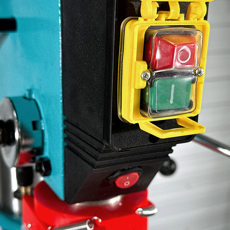 Настольный сверлильный станок AURA CM-1316/380 (10131630)