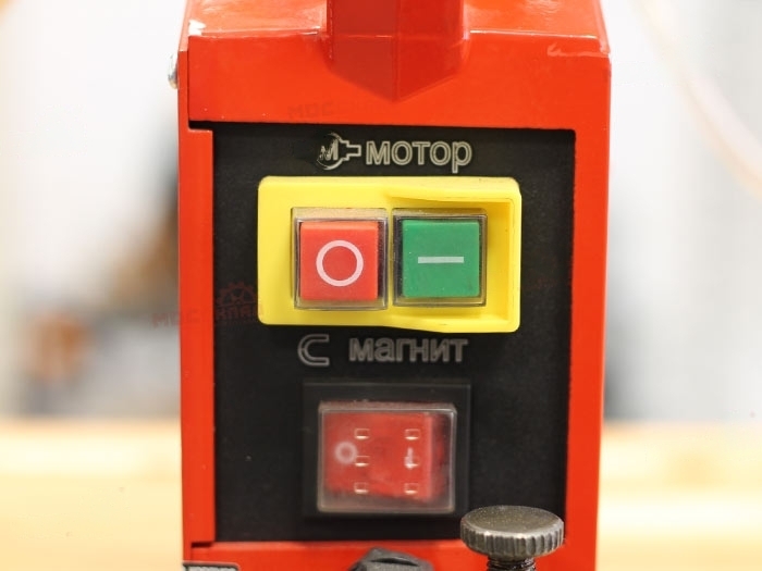 Магнитный сверлильно-резьбонарезной станок СМР55Е