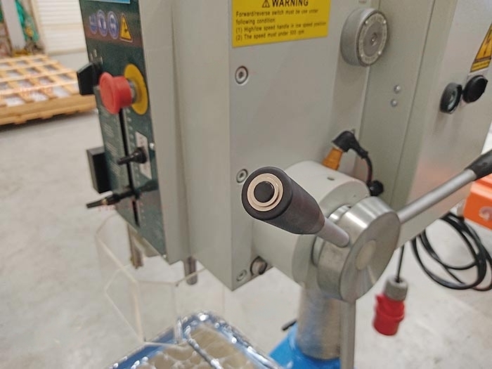 Вертикально-сверлильный станок T-35