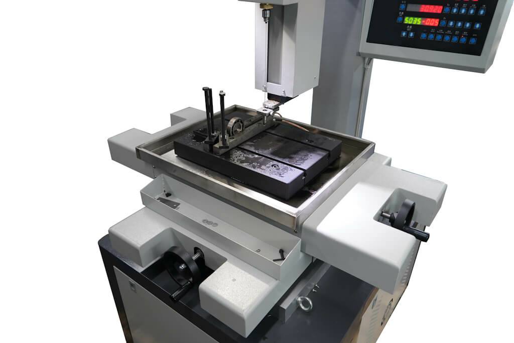 Электроэрозионный однокоординатный высокоскоростной станок «Супердрель» Metal Master DS-703A