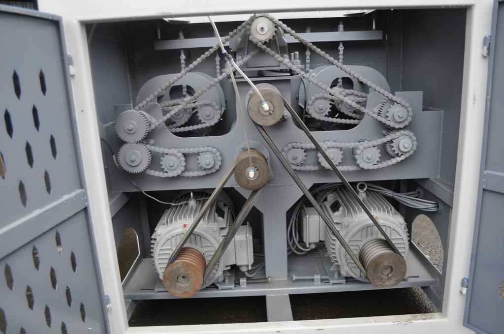 Ltt MJ6010 одновальный - многопильный станок ltt1815