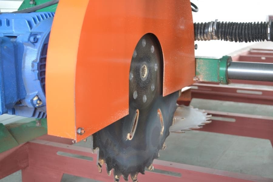 Угловая дисковая пилорама «Алтай-ДПУ500-ДПУ600»(Ц2У-800)