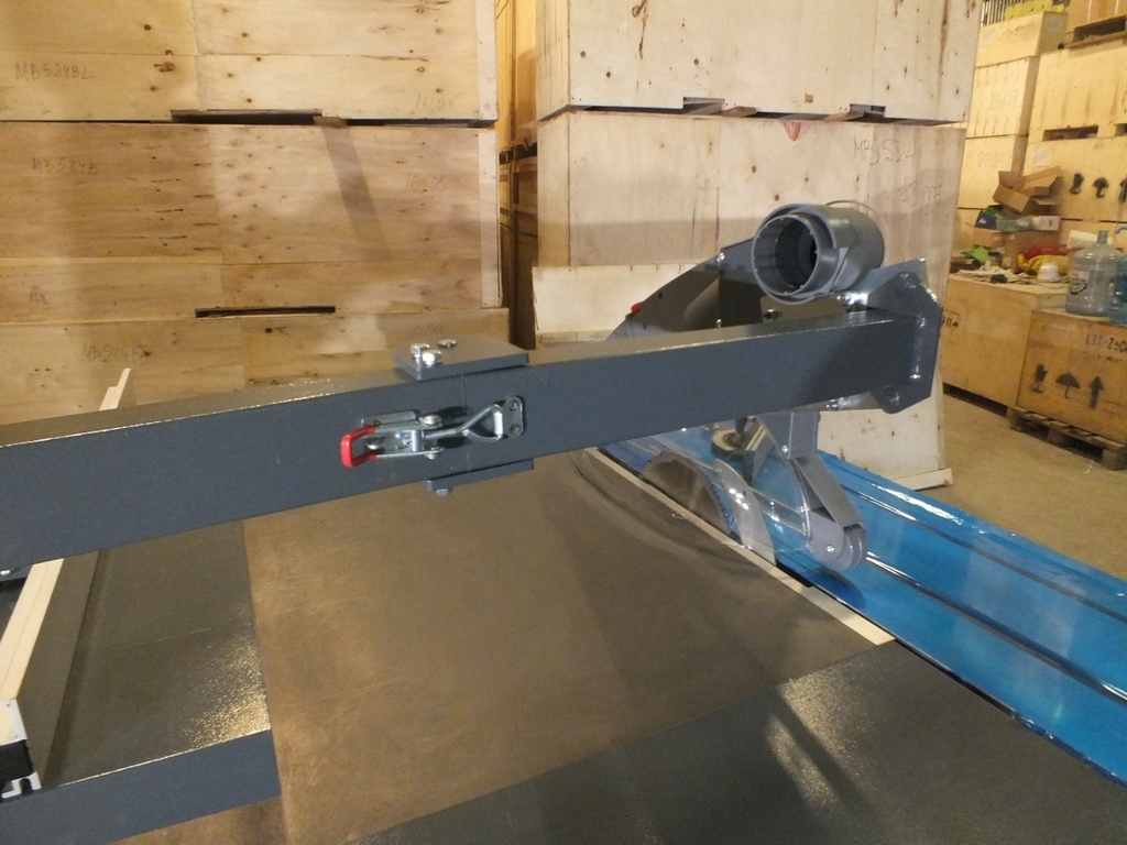 Форматно-раскроечный станок мод.W6D с роликовой кареткой и электроподъёмом пилы