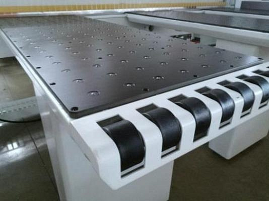 Угловой форматно-раскроечный центр с ЧПУ Nanxing NZH3825D