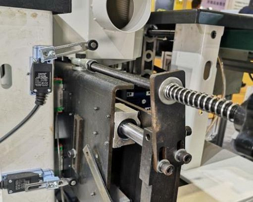 Двусторонний щеточный шлифовальный станок EcoWood MD-2P-S