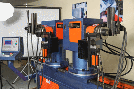 Двусторонний трубогибочный станок IRONMAC IW-A