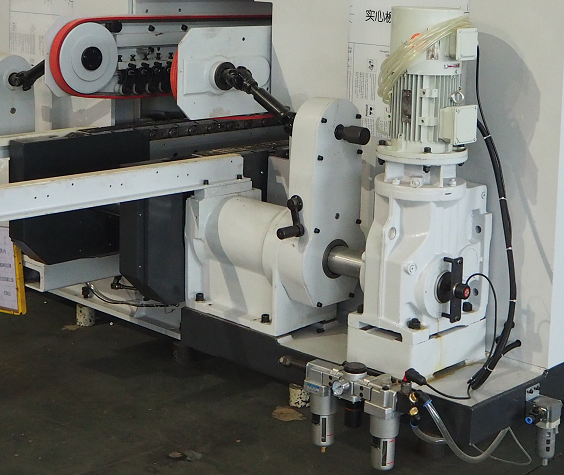 Двусторонний профилирующий станок для паркета Beaver 6025M