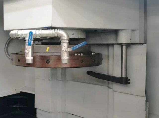 Плоскошлифовальный станок с круглым столом Univeq 50СNC