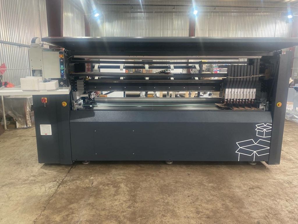 Автоматический станок для резки и рилевки картона NEOBOX 7