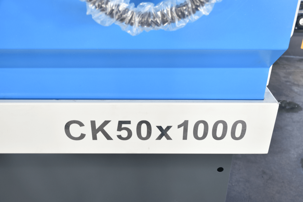 Токарный станок c ЧПУ с прямой станиной MetalTec CK 50x1000