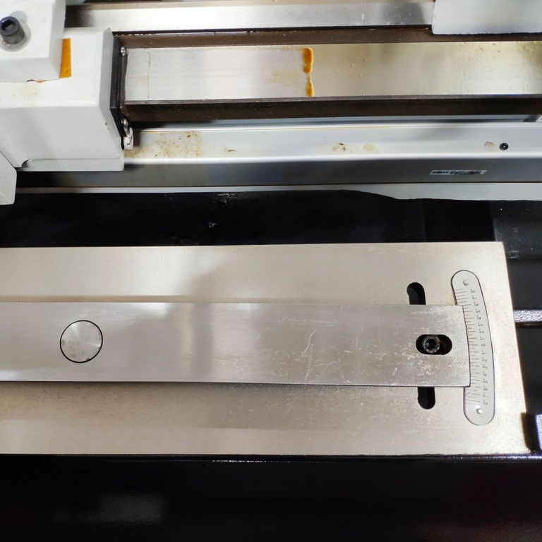 Станок токарно-винторезный STALEX C6251/1000