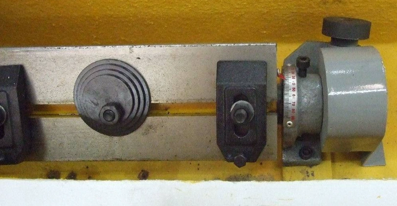 Заточной станок для ножей ISM-207