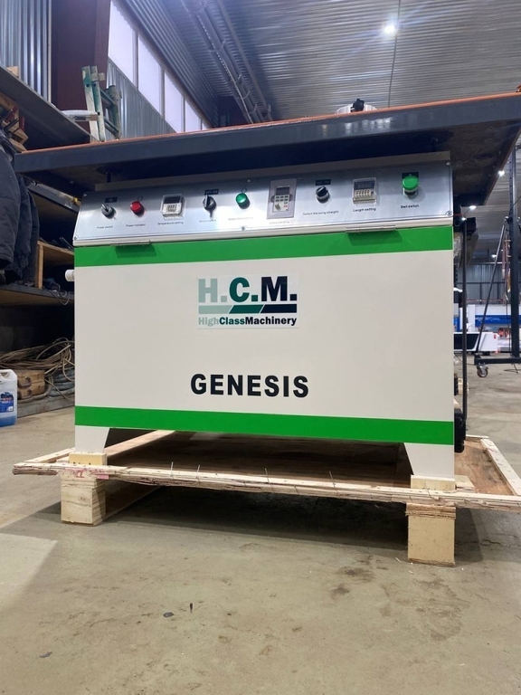 Кромкооблицовочный станок для прямых и радиусных деталей  HCM GENESIS