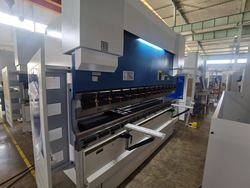 Гидравлический листогибочный пресс SMD PBH-160/4100