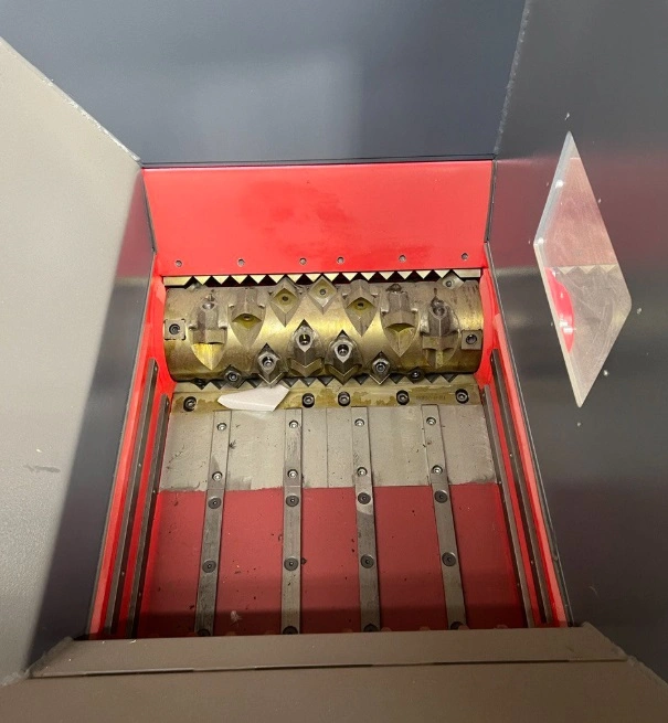 Дробилка шредерного типа REX Line LR 700