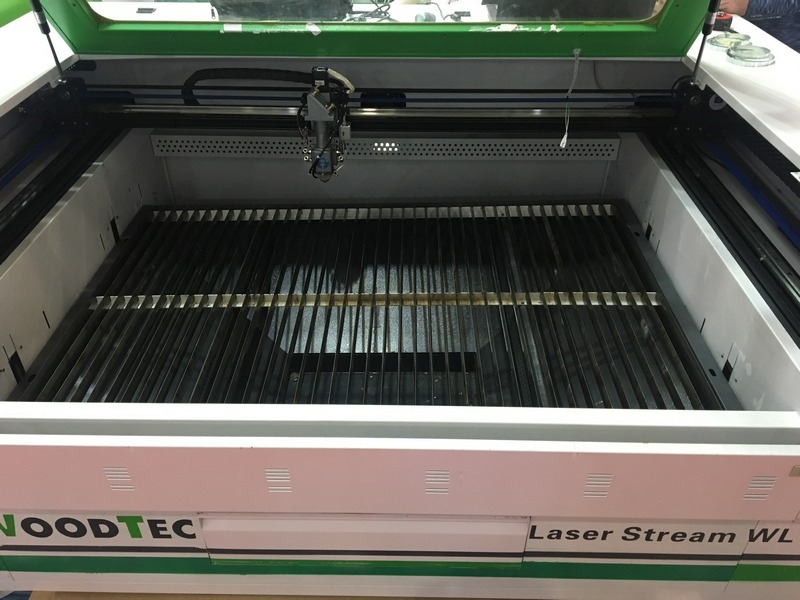 Лазерно-гравировальный станок с чпу WoodTec LaserStream WL U 1510L