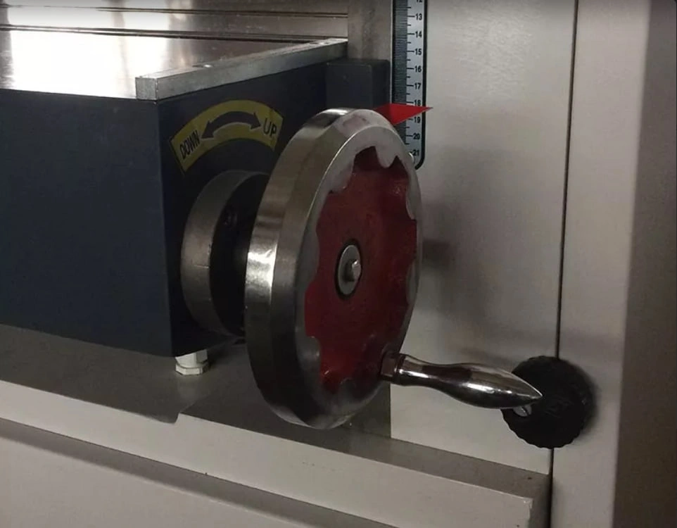 Рейсмусовые станки со спиральным валом и электроподъемом стола МВ 104WМ, МВ 106WМ, МВ 108WМ, МВ 1010WM