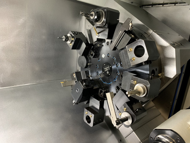 Токарный обрабатывающий центр SPECTR TC-250M