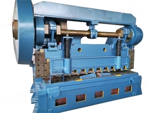 Гильотина с электроприводом Q11 13x2500