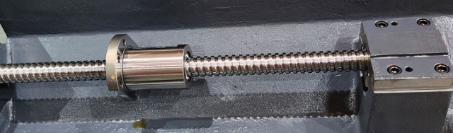 Токарно-фрезерный центр с наклонной станиной KTL 44M/500