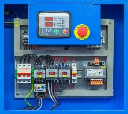 Маслонаполненный винтовой компрессор Eccoair F15 - 7.5 Compact