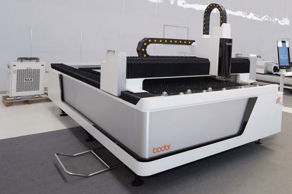 Станок лазерной резки металла с ЧПУ Bodor F3015-3000W с волоконным лазером IPG