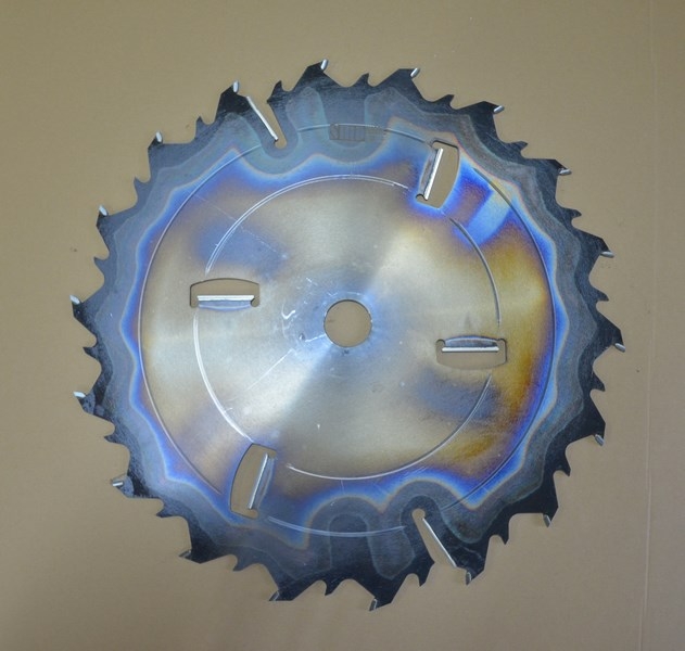 Пила дисковая 600 x 50 x 6,3/4,1 Z = 18 + 6 PI-130 SMD Series 1