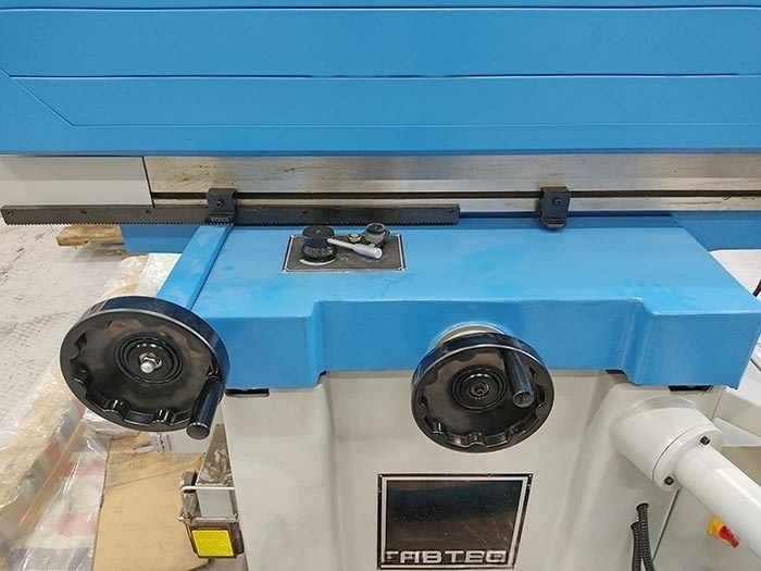 Плоскошлифовальный станок SGA3063AHD