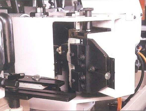 Четырехсторонний продольно-фрезерный станок QUADRO 923 Ultra